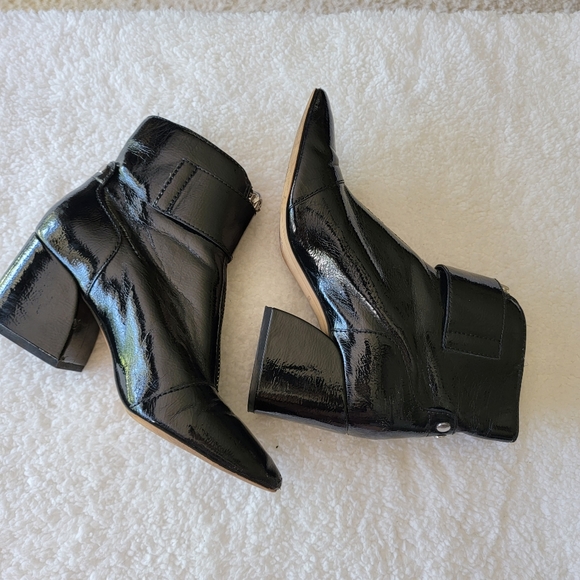 Dolce Vita Black Leather Heeled Boot - Picture 3 of 13